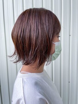 ビーワールド(B WORLD) 外ハネボブ【藤枝/髪質改善/デザインカラー】