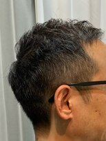 クローバー(CLOVER)&nbsp;心斎橋　小林広明　ショート　ベリーショート