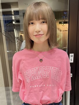 ラミエバイメルト 下北沢(lamie by melt) 【村上慶登】ミルクティーベージュ 顔まわりカット ダブルカラー