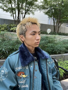 ロンドガルマン 名古屋(Lond GULLMAN) SEIYA指名　ブリーチ抜きっぱなしスパイキーショート