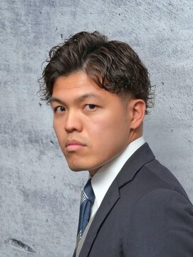 ロバーツヘアー 日野店 ビジネスツーブロック七三アップバング