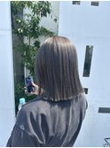 切りっぱなしボブ/アッシュグレー