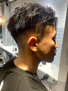 エイトメン 吉祥寺店(EIGHT MEN) スキンフェード　7:3ジェントルセンターパート