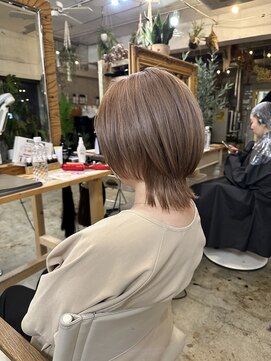 ウィークエンド(WEEKEND) ウルフ×ミルクティー【カット+Wカラー+TR23900円】