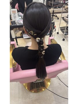 ミルクティー(Milk TEA) タイトポニー♪