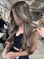 アポロ 横浜駅店(apollo)&nbsp;ハイライトバレイヤージュ顔周りレイヤーレイヤーカット