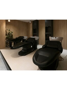 【蛍池駅1分/6席】大人気のスパコース★頭皮から髪の芯まで美しく！疲れてリラックスしたい方におすすめ◎