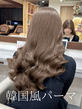 アミー 池袋(Ammy) パーマ/韓国風パーマ/コテ巻き風パーマ/レイヤーカット/池袋