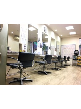 お子様同伴可◎気軽に通えるアットホームなサロン☆忙しいママもサロンタイムを楽しんで頂けます♪