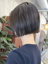 ノード(NODE)&nbsp;栄黒髪垢抜け丸みシルエットボブヘア　切りっぱなし