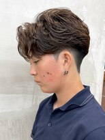 エリマバイフィフス 調布(elima by fifth)&nbsp;調布フェザーショートシャドウパーマセンターパートウルフゆるめ