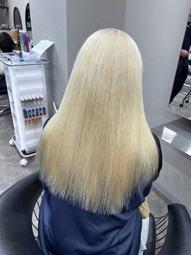 エミーバイモアムー(Emmie byMoremuu) 【MEI】ブロンドベージュ