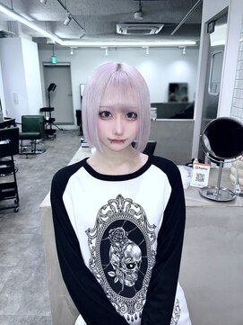 モニカ 原宿店(MONIQA) ホワイト