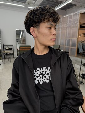 PARKiiiNG 心斎橋　ブリーチ/ダブルカラー/パーマ/メンズ【パーキング】 ニュアンスパーマ