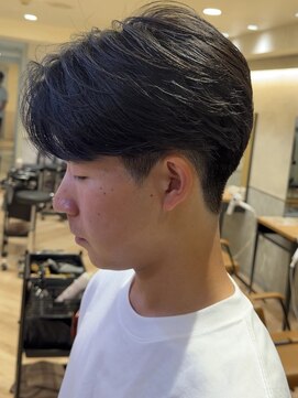 レイズ 名古屋駅(RAYS) 毛流れニュアンスフェザーパーマ刈り上げセンターパート h