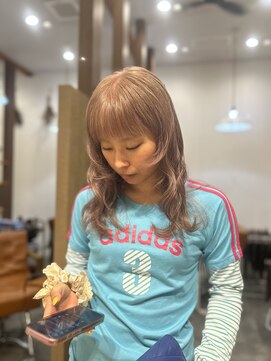 オーシー 四ツ井店(O'sea) ミルクティーベージュ×ほんのりピンク