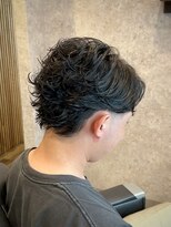 キタセンジュバーバー バイ ティーズ(KITASENJU BARBER by T's) サーフカールテーパーフェード