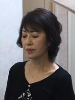 美容室 ティンカーベル 外ハネゆるふわ