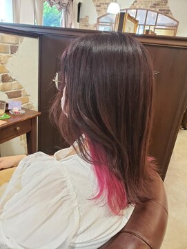 アドラーブル 女池店(adorable) 20代30代人気♪【インナーカラー】【暖色】