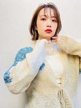 シエナ 渋谷(Siena) Siena 20代30代 ダークベージュ×外ハネレイヤー　渋谷