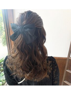 リコ バイ ポノ(Lico by PONO) 『安部萌華』大人っぽハーフアップアレンジ☆