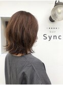 ヴァイオレットベースの艶感カラー