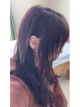 カスミ 霞(KASUMI) フェミニンなコーラルブラウン。　20代/30代/イルミナ/韓国