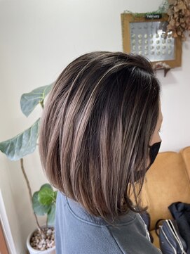 エルフゥ(Elle fou) 透明感カラー　ハイライトたっぷり