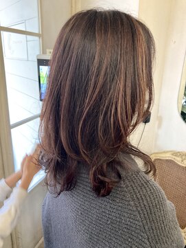 アミュレ(Amule) 白髪ぼかしハイライト立体感グラデーション髪型40代梅ヶ丘美容室