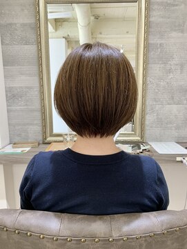 ラトゥーナ 西宮北口店(Ratuna) Ratuna【西宮北口】おさまりのイイ☆ショートボブ♪