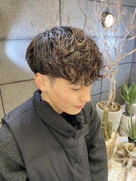 ゼスト フィーノ(ZEST fino) スペインカールシャドウパーマニュアンスパーマメンズパーマ