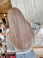 ラグーン(LAGOON)&nbsp;ホワイト系ミルクティーベージュ/ブリーチ/ロング/カット