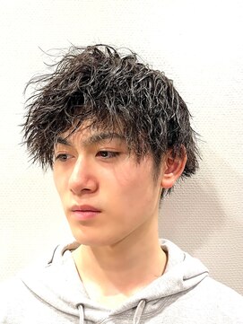 銀座マツナガ 神田店 無造作ツイスパ学生人気ツーブロックかっこいい