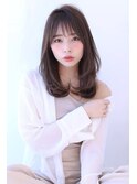 ワンカールレイヤーミディアム前髪カット