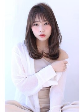 オーロ 塚口店(ORO) ワンカールレイヤーミディアム前髪カット