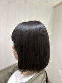 シンプル切りっぱなしボブ
