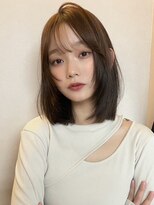 エイチ(H)&nbsp;xカット/イメチェン/ホワイトブロンド/外ハネボブ/美髪/