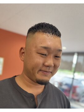 ピシャッとニ代目銀二郎 濡れパンクロップスタイル