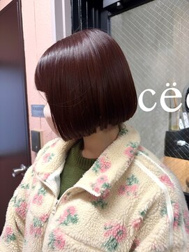 シード 成増 下赤塚店(ced.) ブリーチ無しヘアカラーショートボブレッドブラウンミニボブ