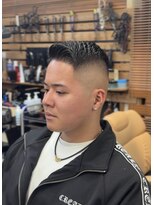 オアゾバーバー(OAZO BARBER) パートスタイル/ハイフェード/7.3パート