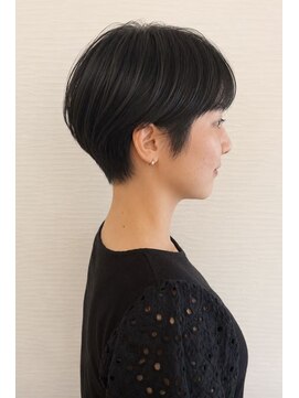 ボンド(hair salon bonD) 骨格矯正レイヤーコンパクトショート