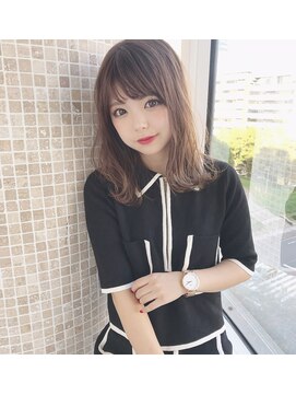 イーラ(era) ミルクティーカラー/グレージュカラー/すけかん/抜け感/era加藤