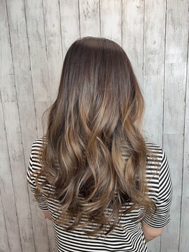 ビューティドレッセヤマノ 池袋パルコ(Beauty Dresse YAMANO) 【グラデーションカラー】【レイヤーカット】