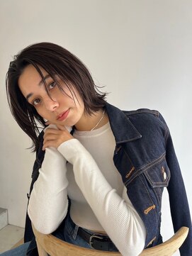 フィット ヒュー 千葉(fit hue) 黒髪/オリーブグレー/ココアベージュ/小顔/クラゲヘアー