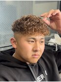 スペインカール 刈り上げ眉カットツイストスパイラルパーマ