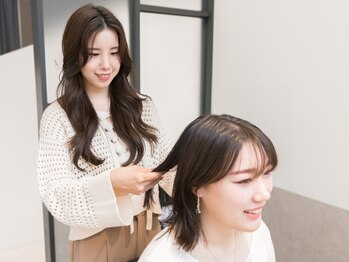 エスドットブルーム 天王寺店(S.BROOM)の写真/美髪になりたい大人女性の為の髪質改善サロン!全席個室のプライベート空間でリラックス