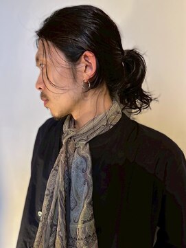 ヴヴ(Bub) メンズミディアム センターパート ロング マンバン 20代30代