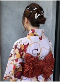 浴衣に合わせたアップヘア