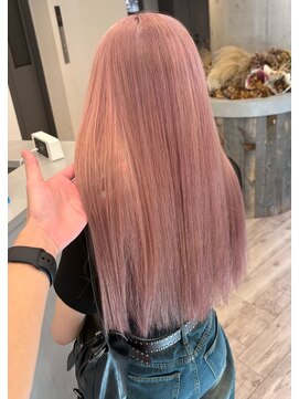 ルーブ トウキョウ(Loob. TOKYO) ブリーチ2回でつくる"コーラルピンク"