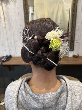 ローブ(L'aube) リボンタイトシニヨン